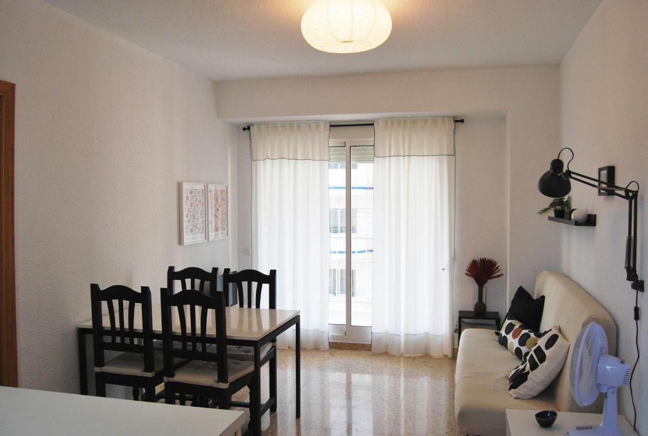 Apartamento Muy Coqueto En 1º Linea De Playa Playa de Gandia Esterno foto